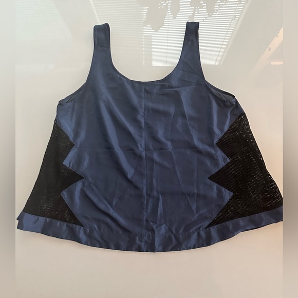 Navy Tank - Picture 2 of 2